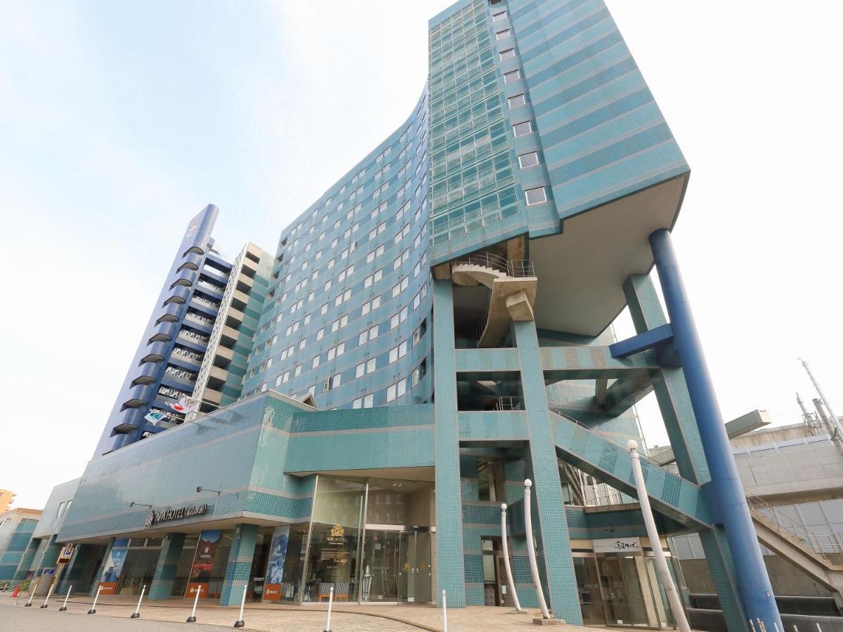 Apa Hotel Toyama Ekimae Buitenkant foto