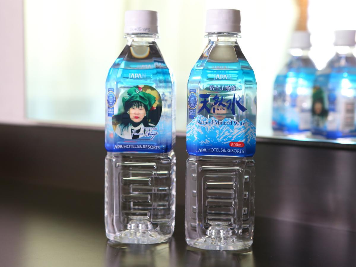 Apa Hotel Toyama Ekimae Buitenkant foto